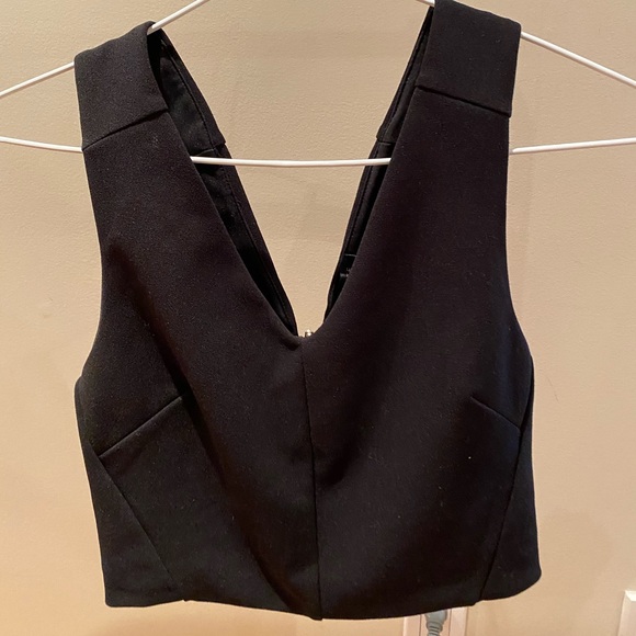 Dynamite back zip crop top - Picture 1 of 3